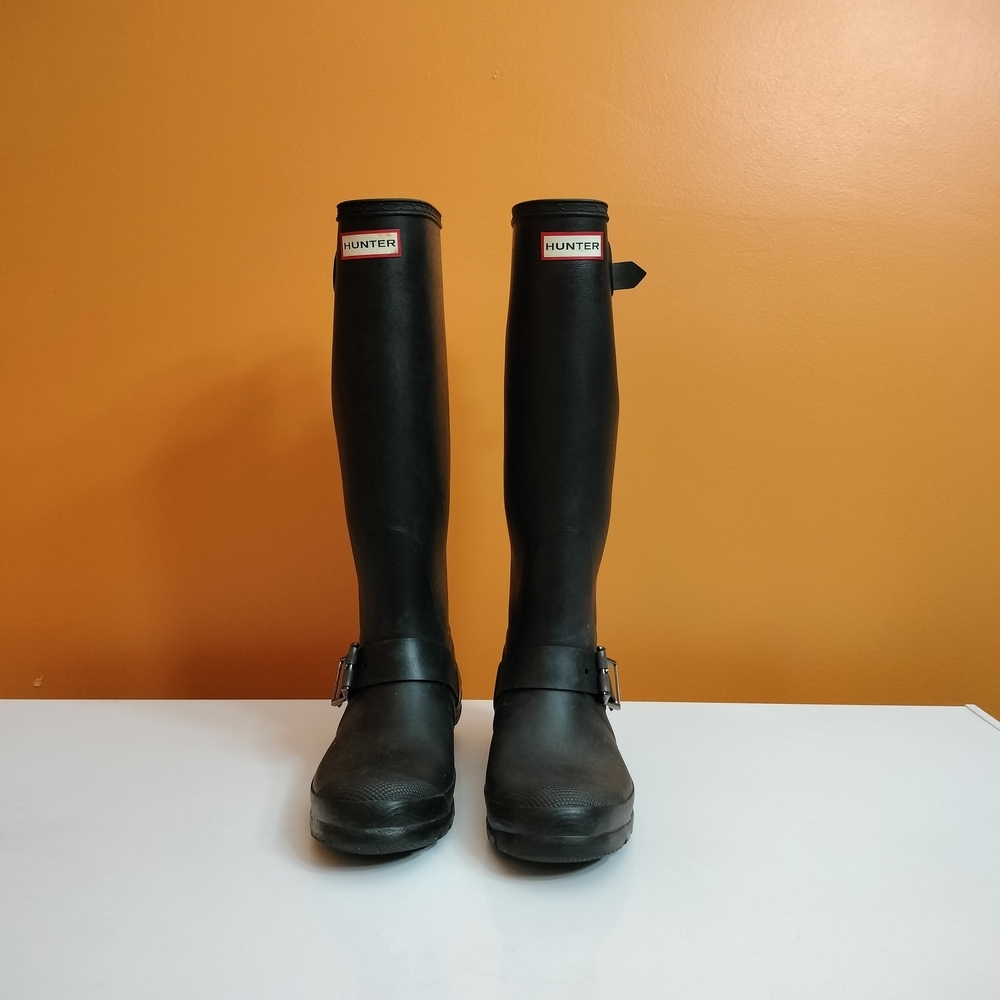 Hunter Original Tall Rain Boots in black-Unisex
